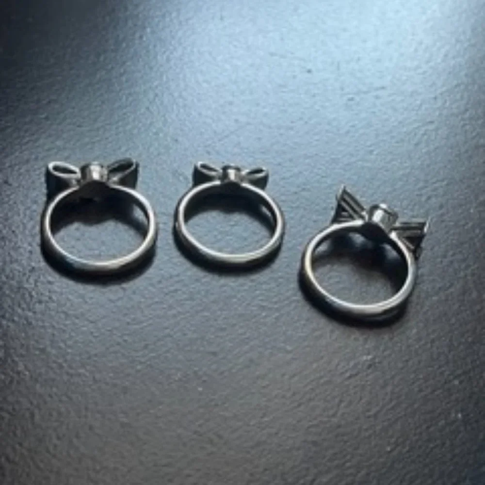Henri Bendel Rings - Picture 2 of 3